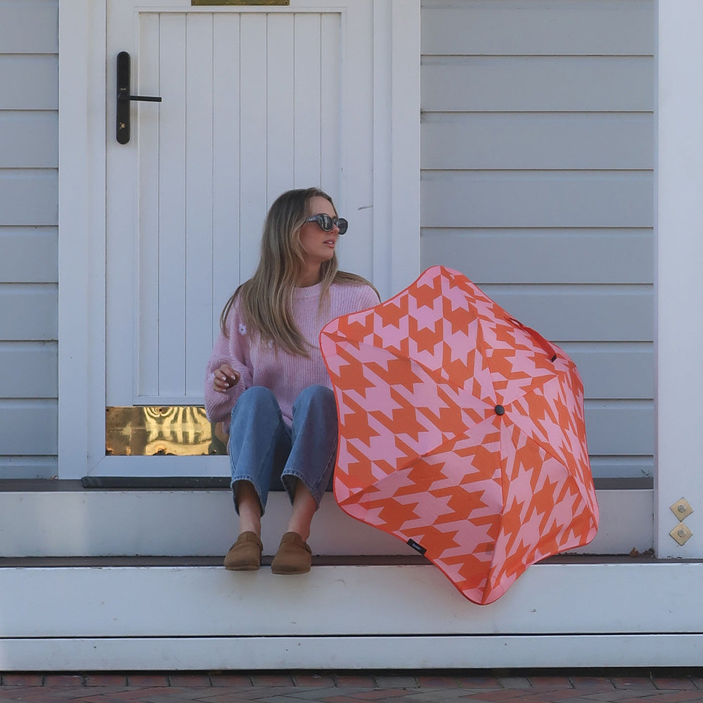 Blunt Metro Umbrella - Houndstooth Candy