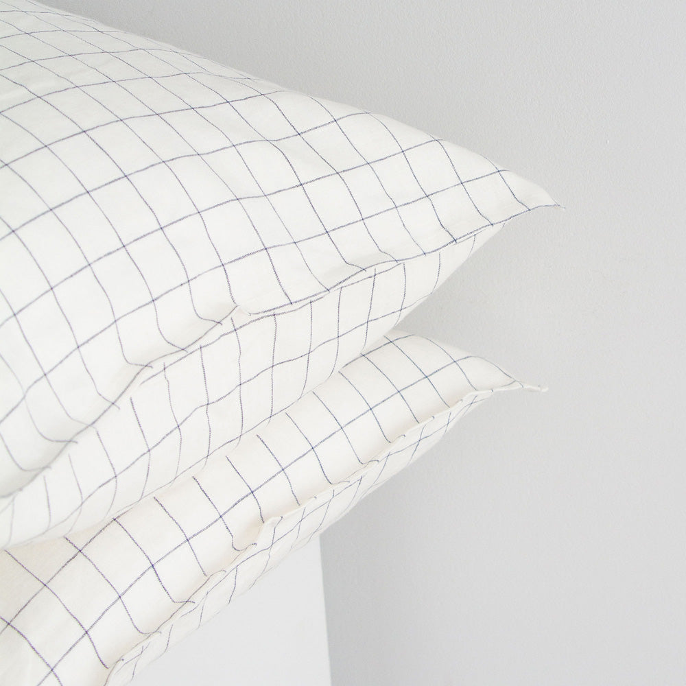 Linen Pillowcases - Navy Check