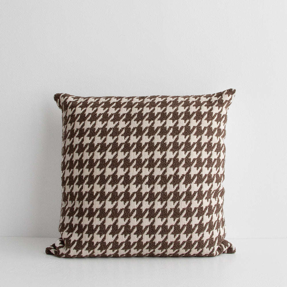 Giovanni Cushion - Cocoa
