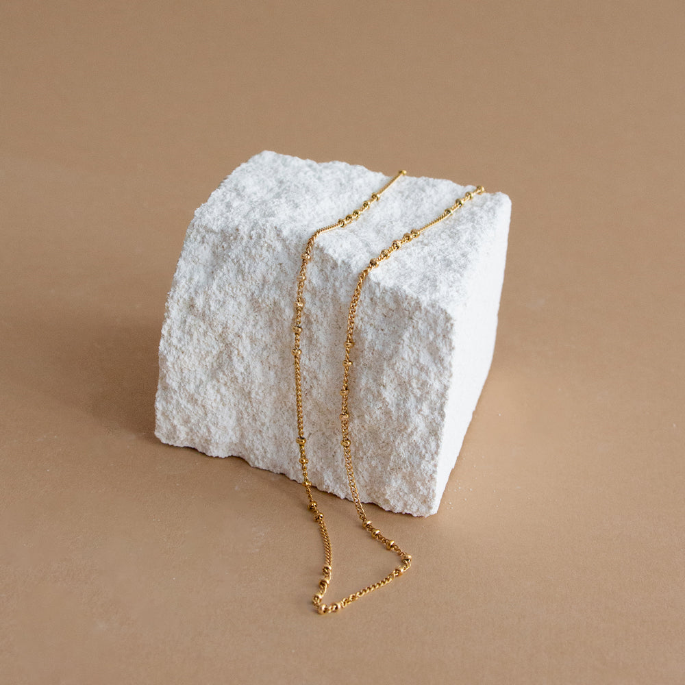 Chain and Ball Necklace - Gold