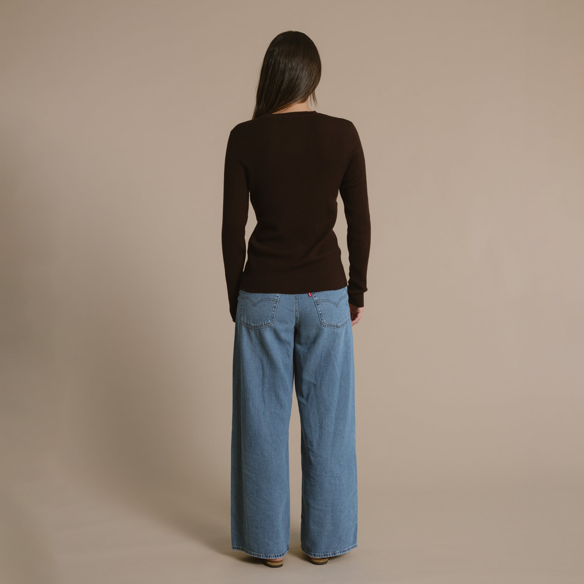 Rosie Merino Crew - Chocolate