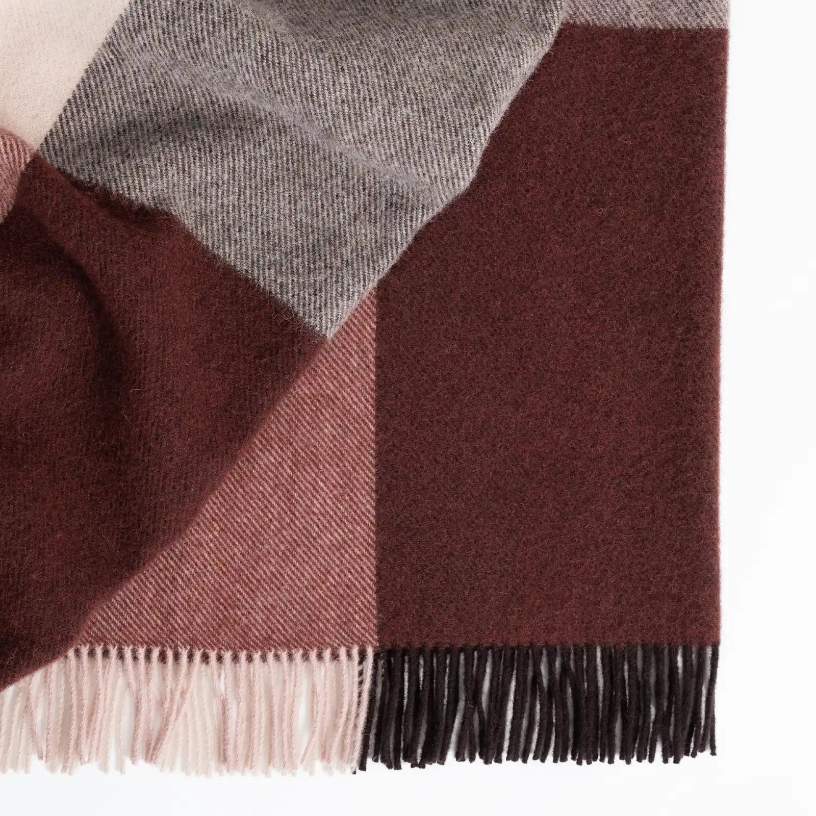 Brookside Throw - Beetroot