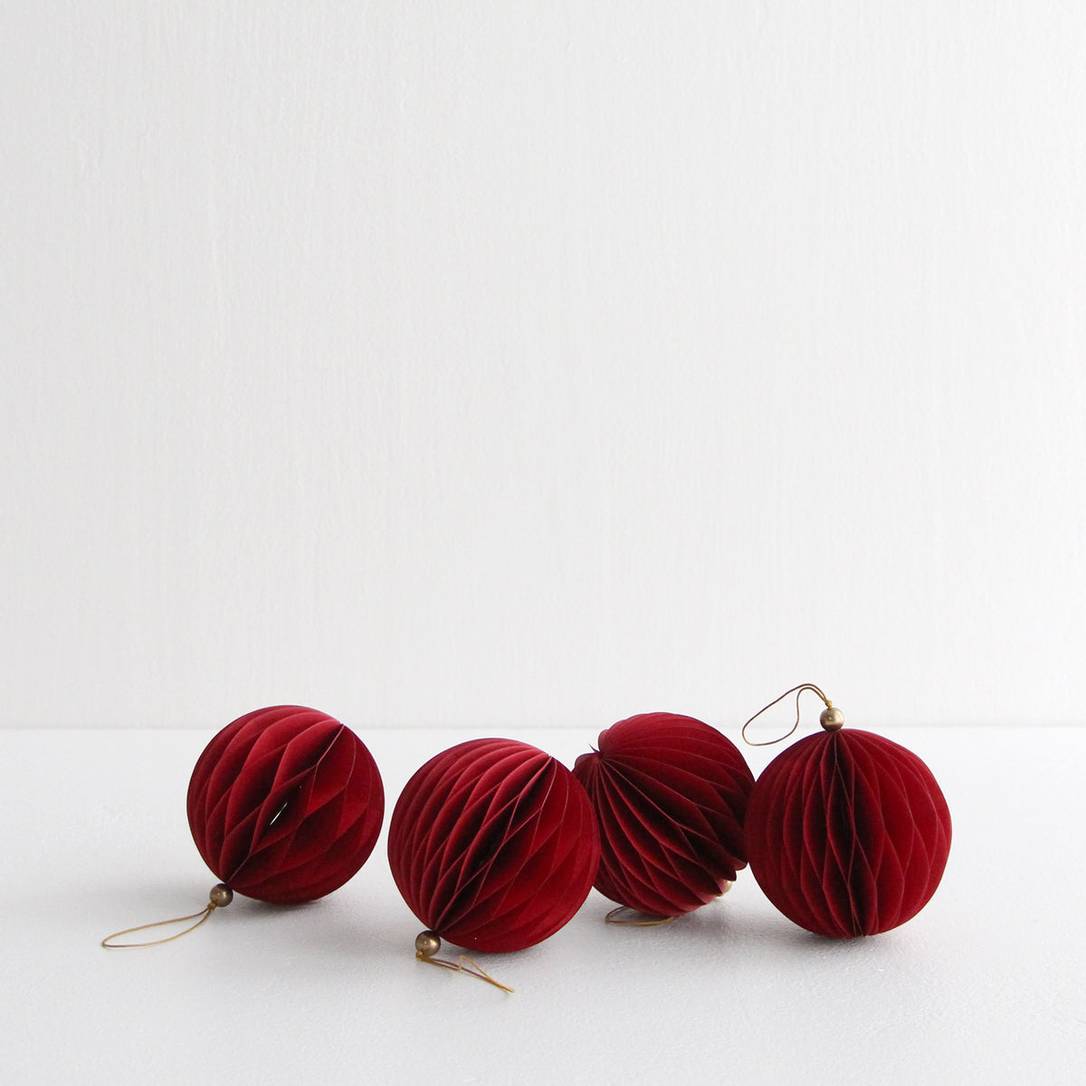 Christmas Decoration Bauble Set of 4 - Red