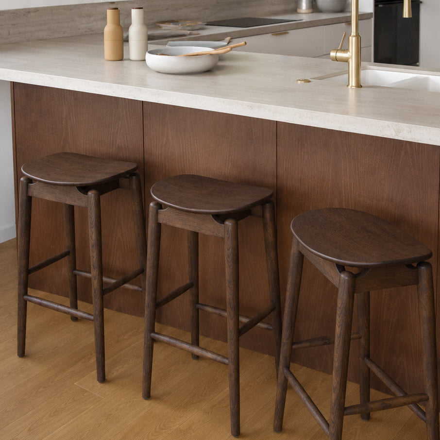 Eric Barstool - Walnut