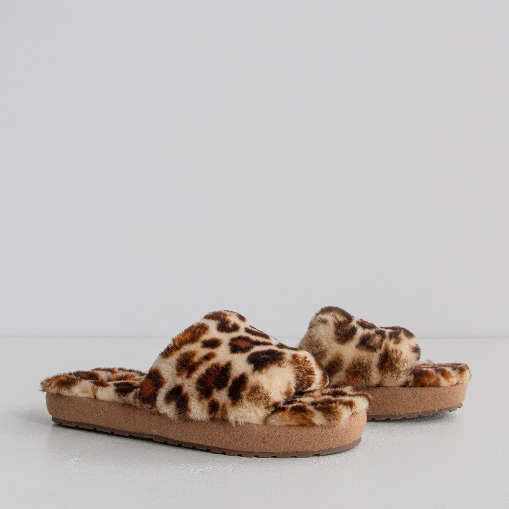 McKay Slipper - Leopard