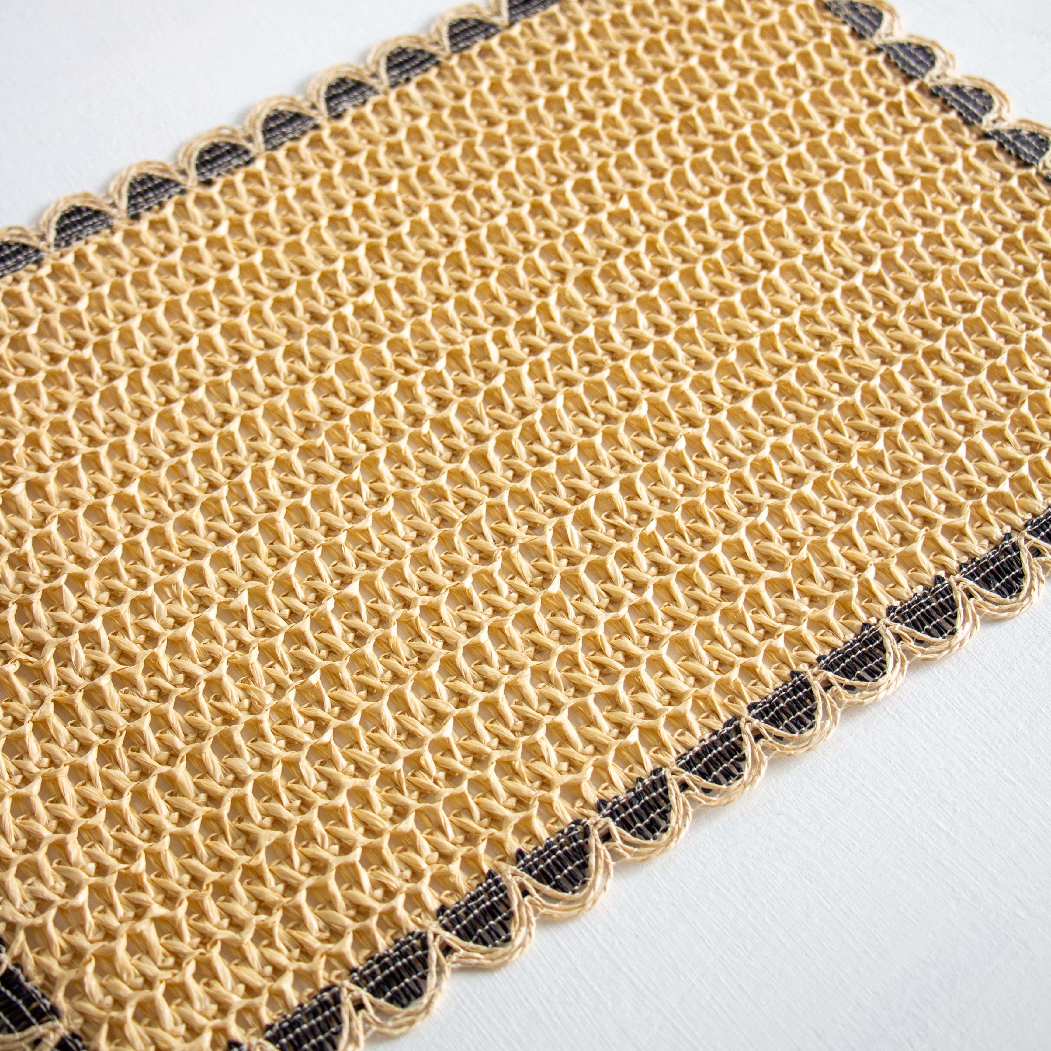 Ita Crochet Rectangle Placemat - Natural/Black