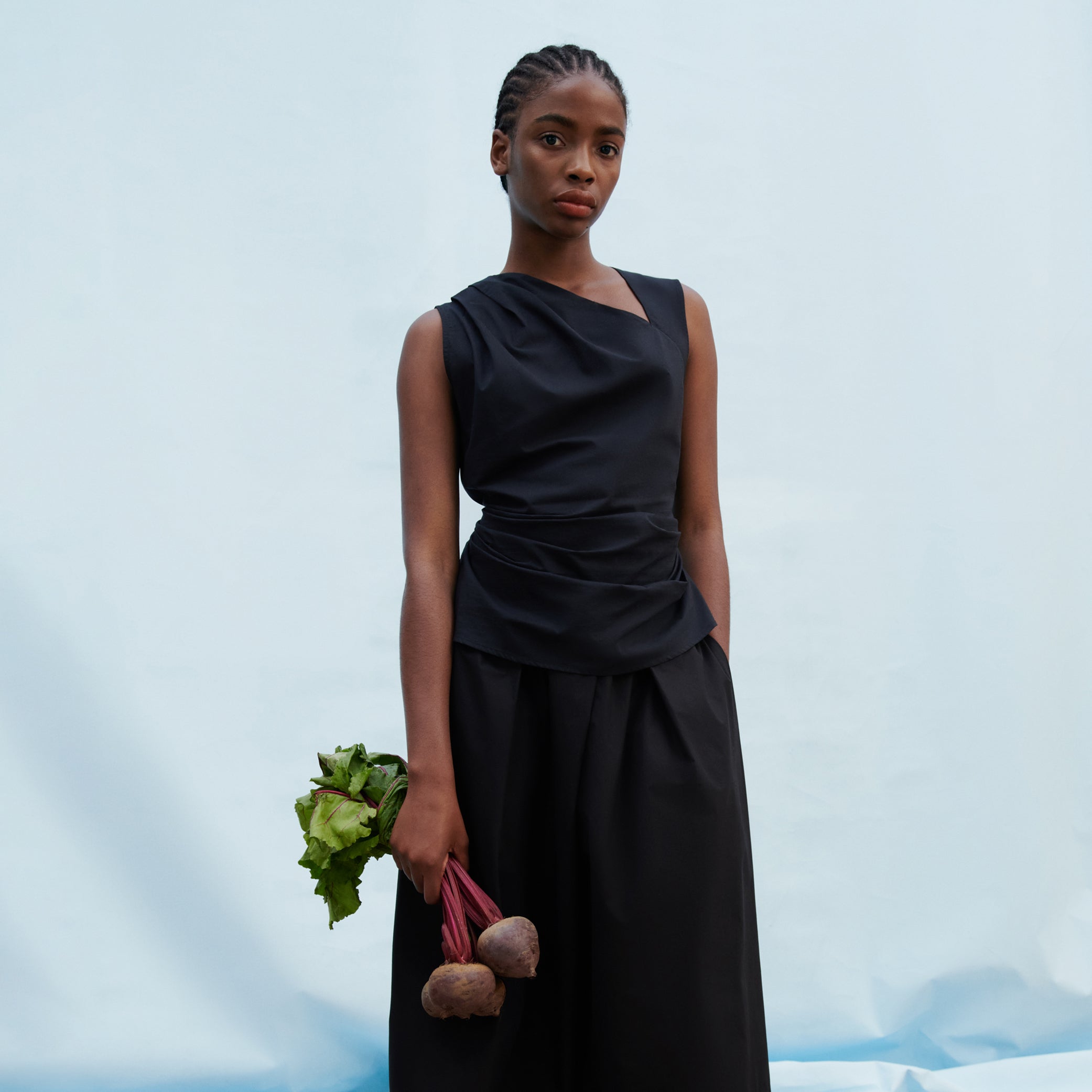 Genre Top - Black