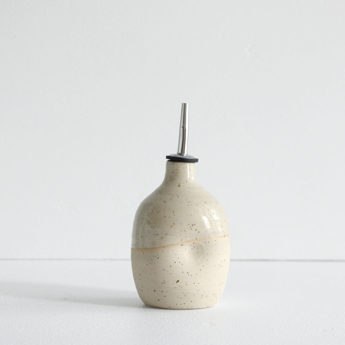 Oil Pourer - Small, Speckled Cream