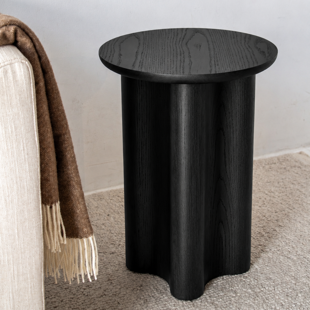 Luma Side table - Black