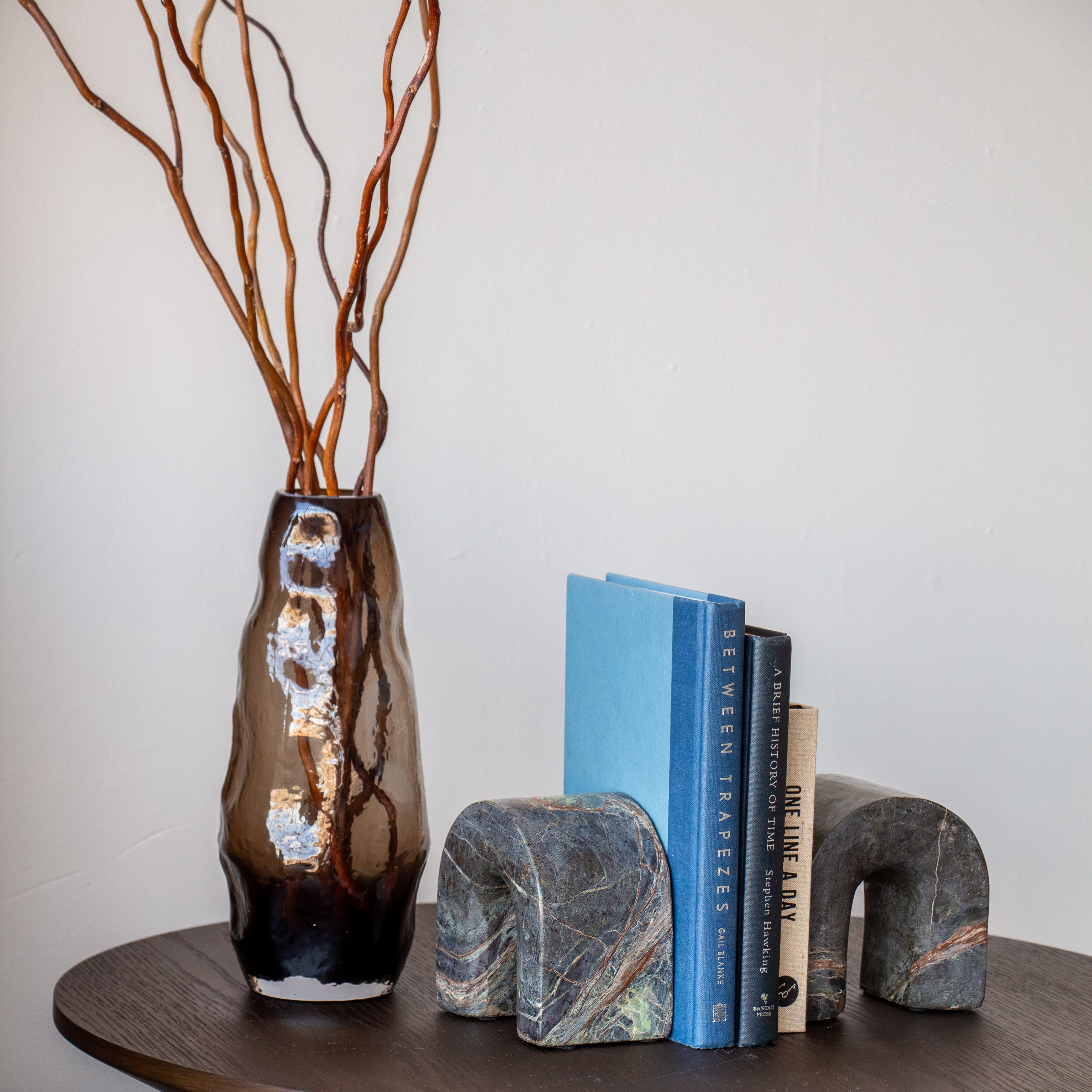 Mila Forma, Brown - Tall
