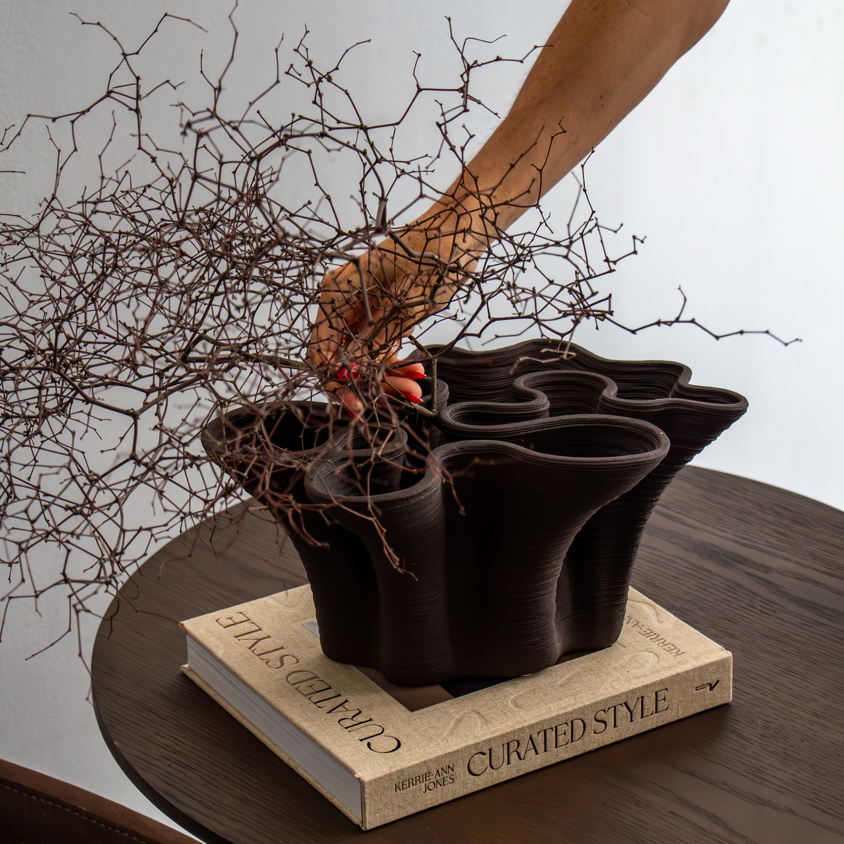 Modello Tall Vase - Chocolate