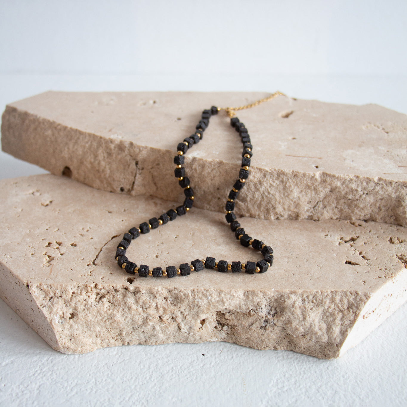 Petite Stone Necklace - Black