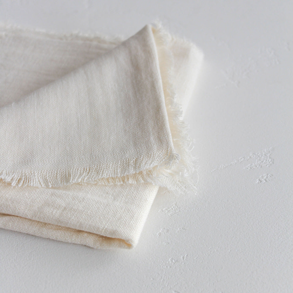 Salina Linen Throw- Ecru