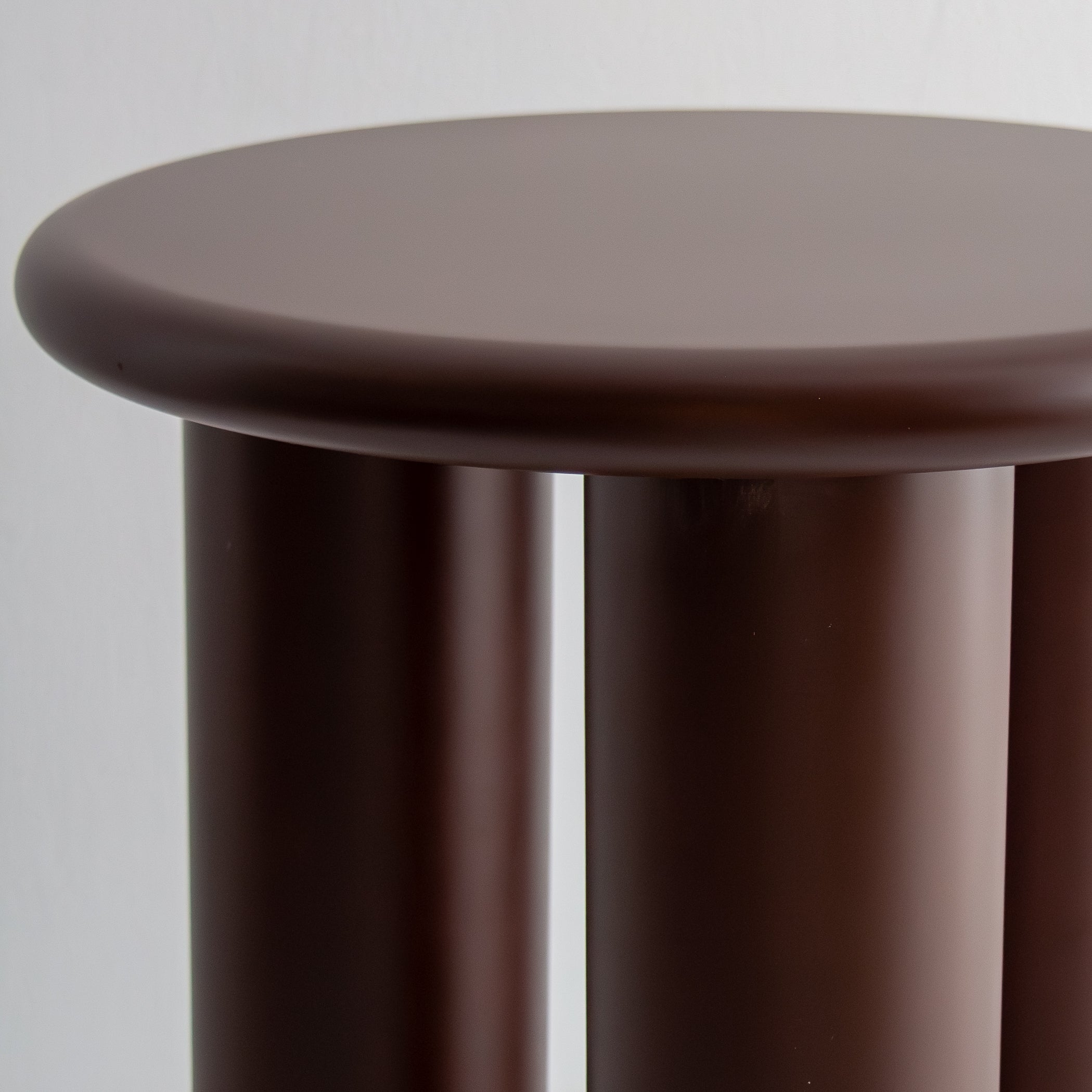 Sol Side Table - Rouge