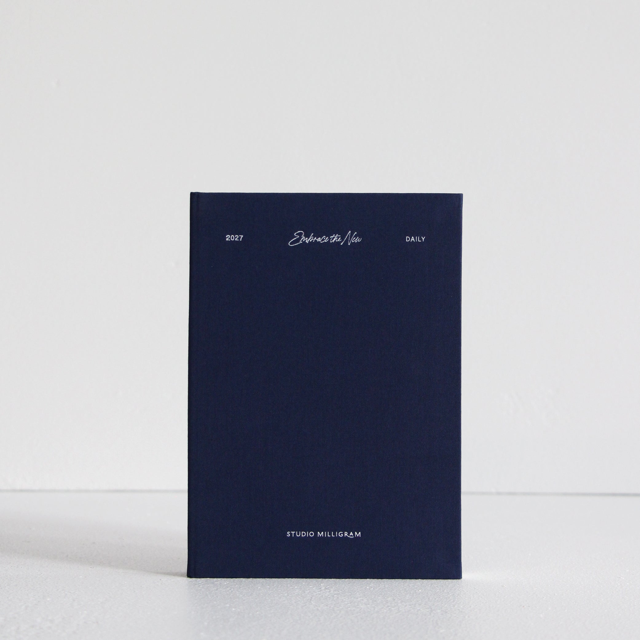 Studio Milligram 2027 Daily Diary - Navy
