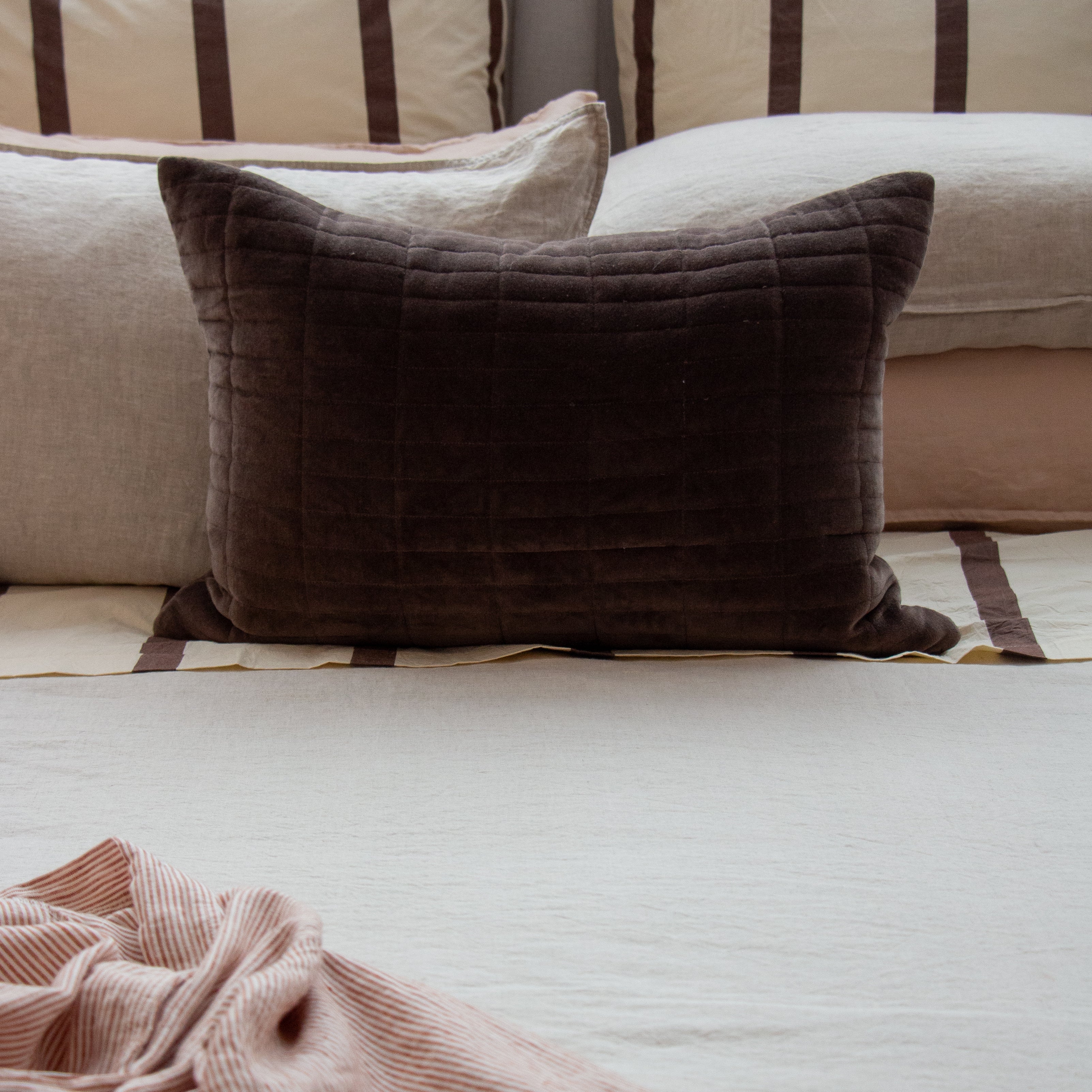 Turner Lumbar Cushion - Chocolate