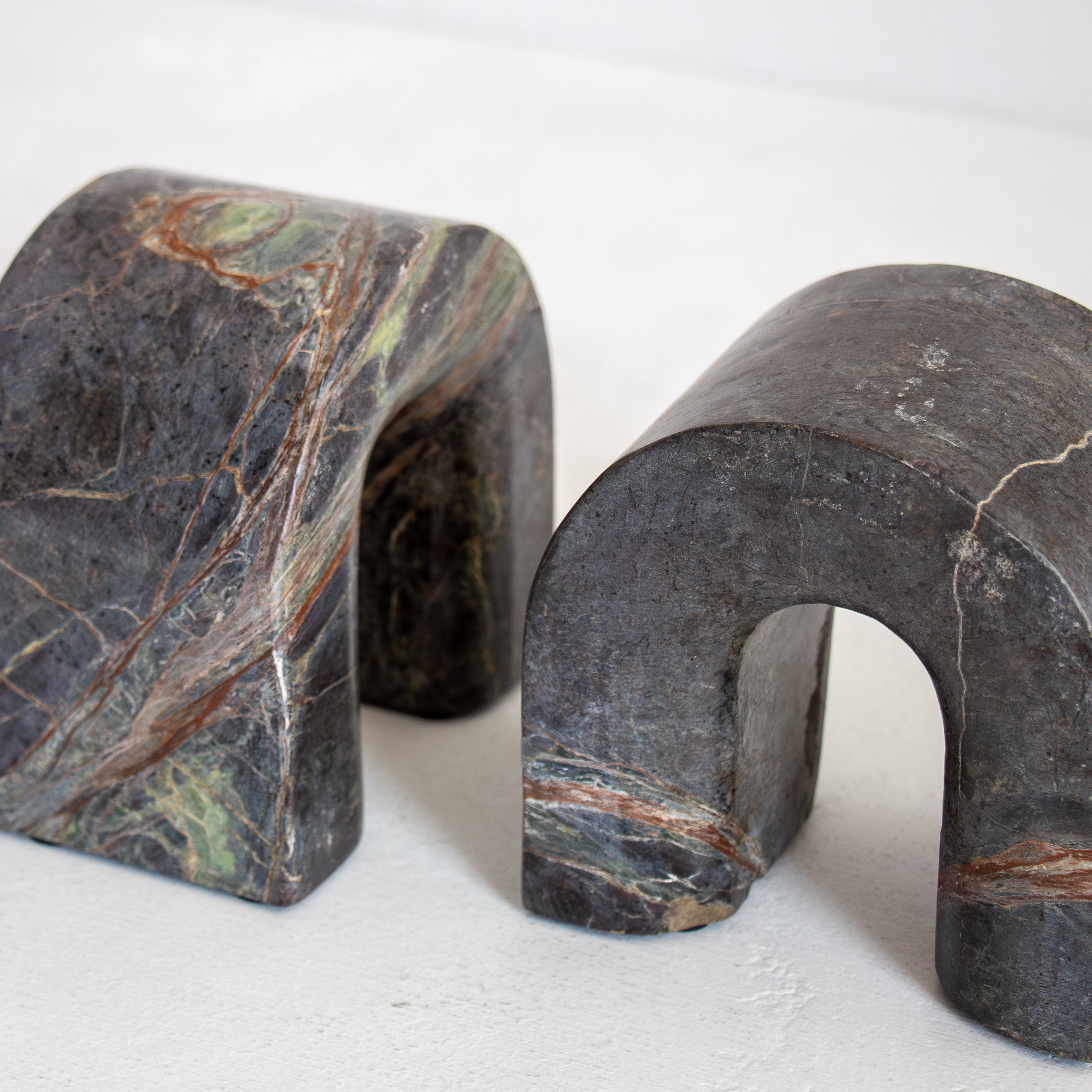 Verde Curve Bookends