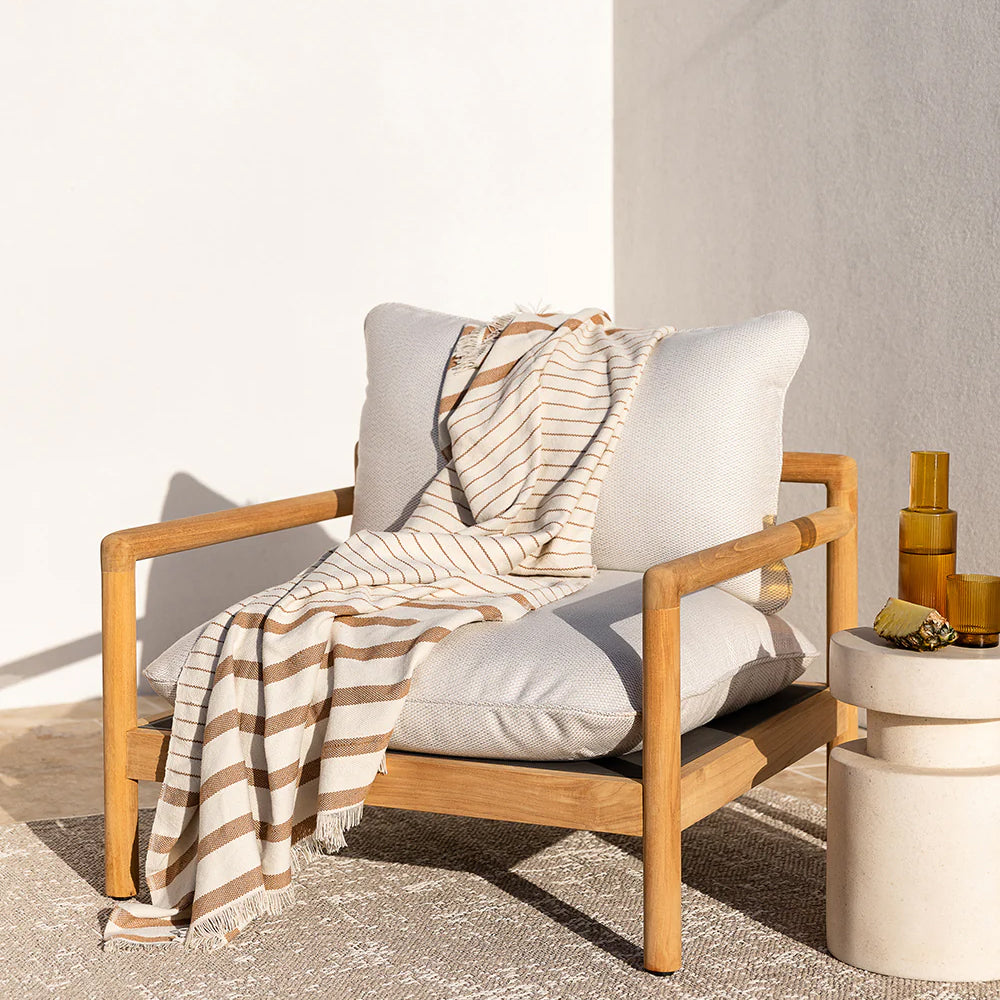 Banksia Indoor/Outdoor Throw - Pecan