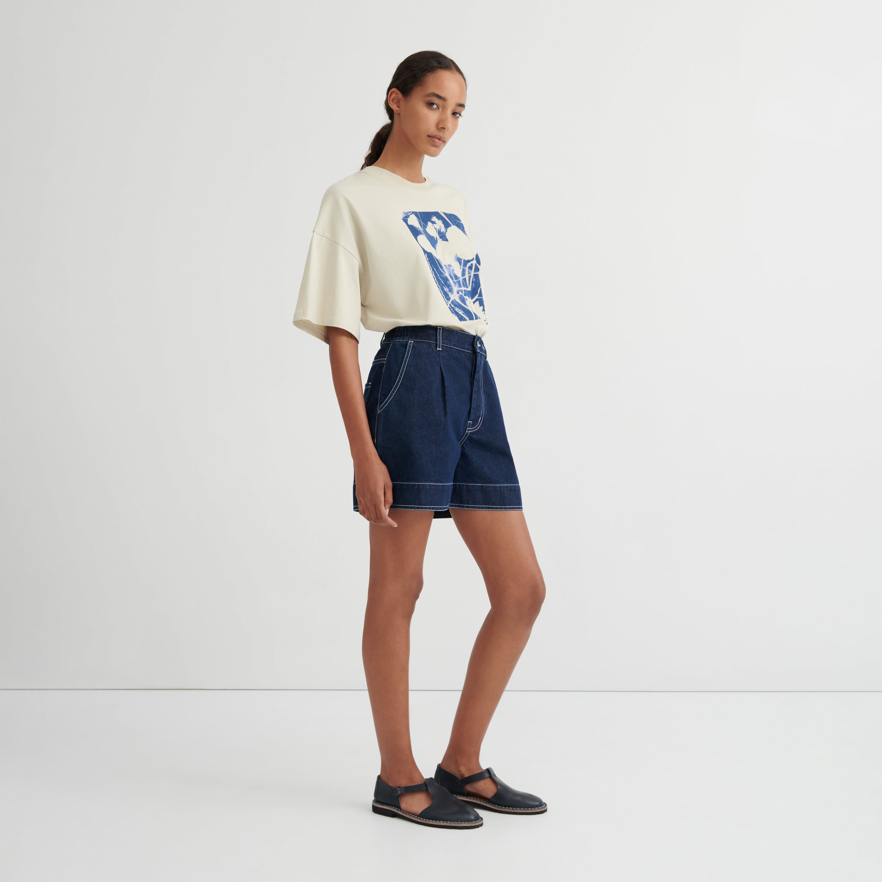 Outline Shorts - Indigo Denim