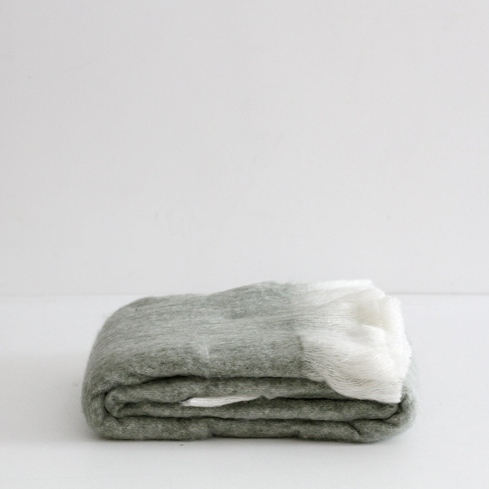 Sorrento Throw - Sage