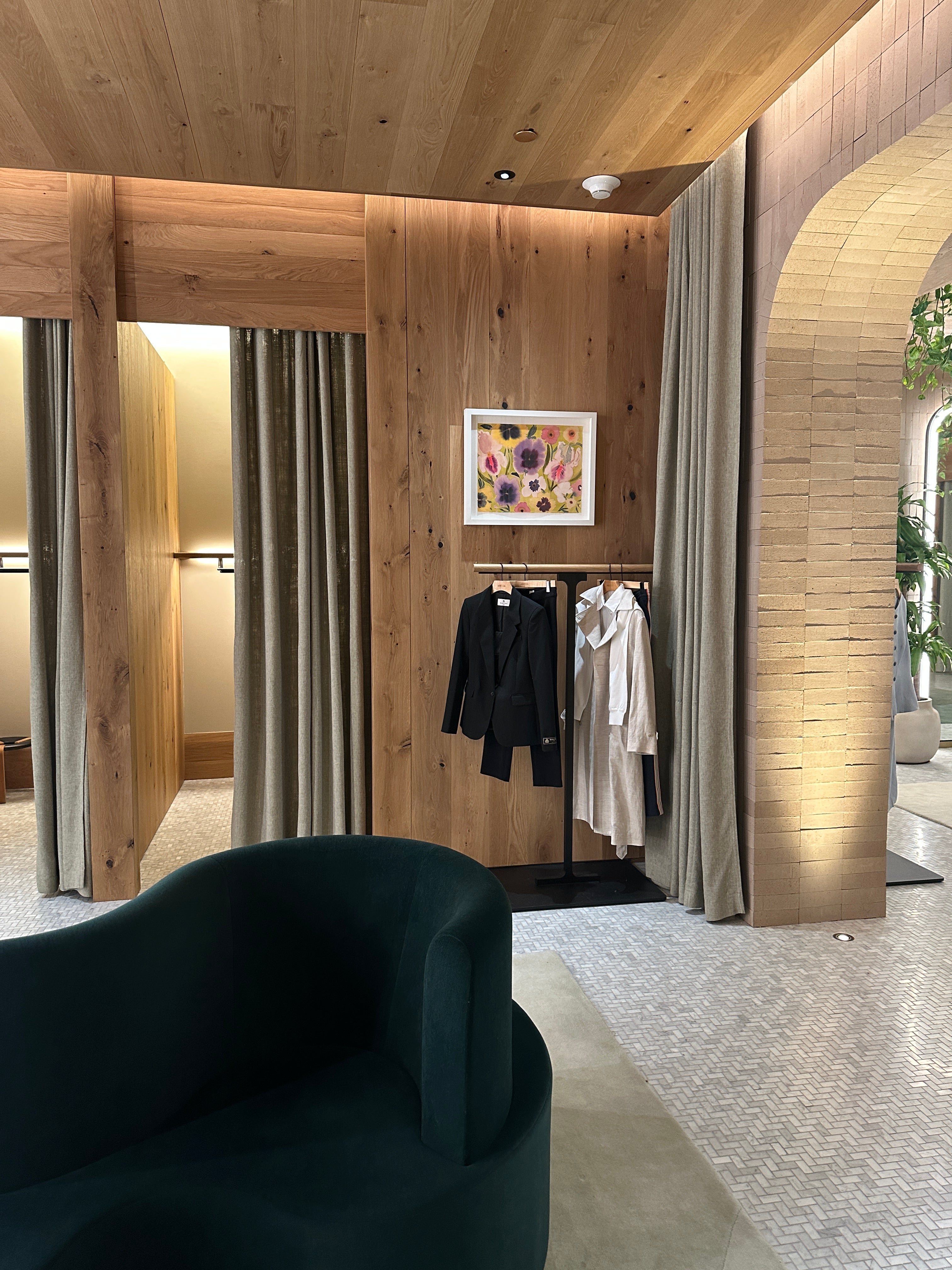 Top Retail Experiences in Chicago & LA