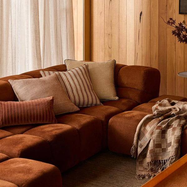Vida Linen Cushion - Maple