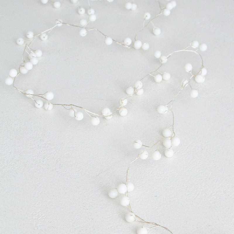 Snowberry Lights - White