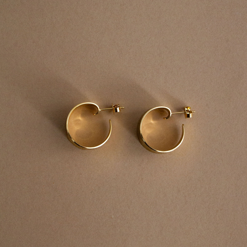 Crescent Earrings - Gold