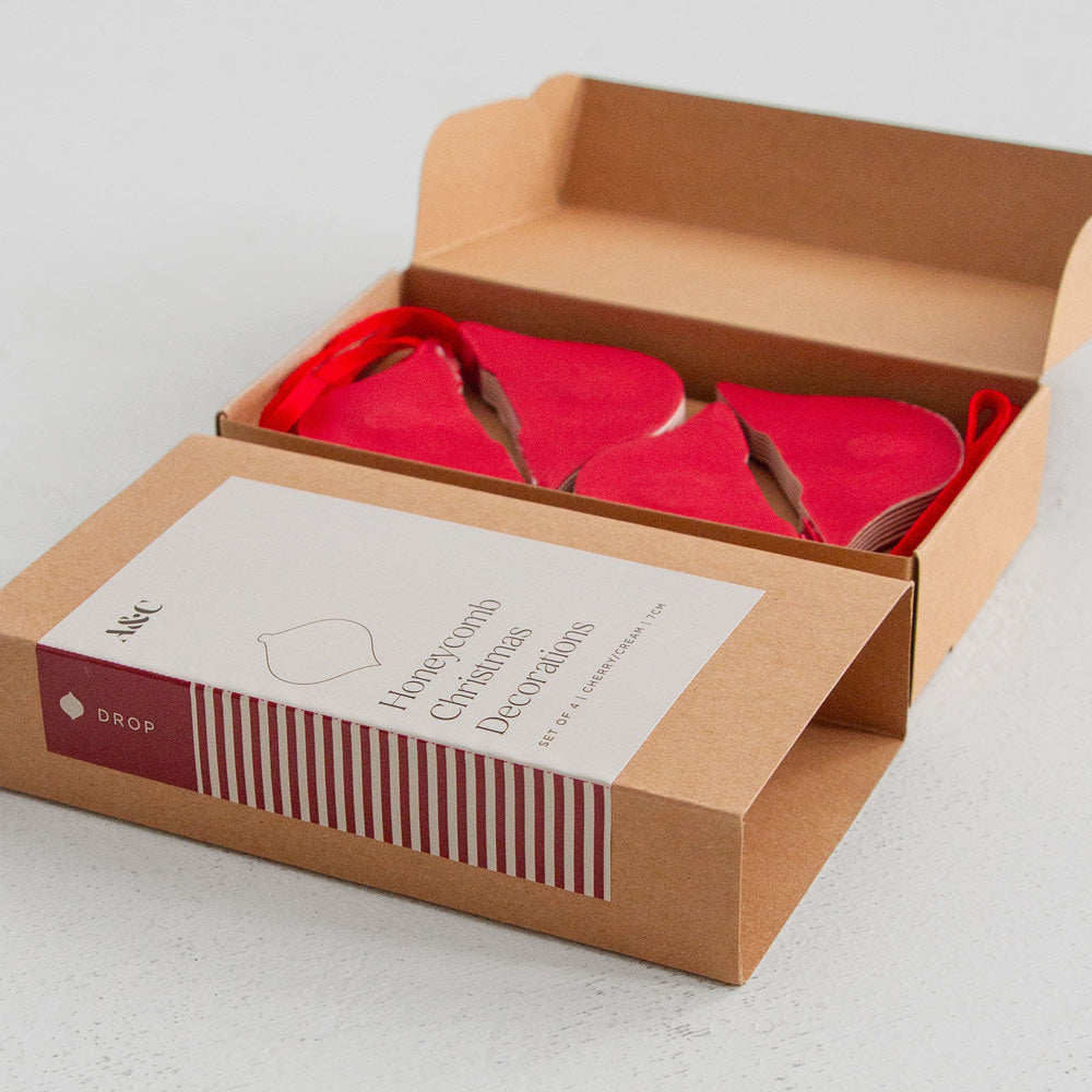 Christmas Decorations Drop Set of 4 - Cherry/Cream