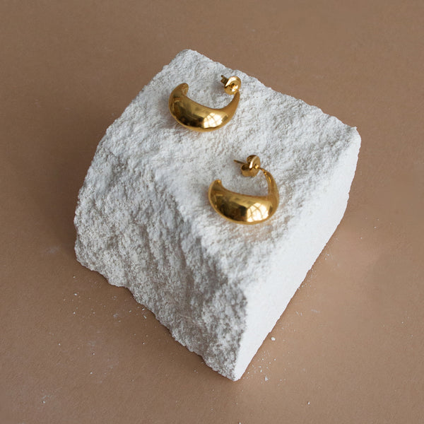 Sculptural Hoop Earrings - Gold