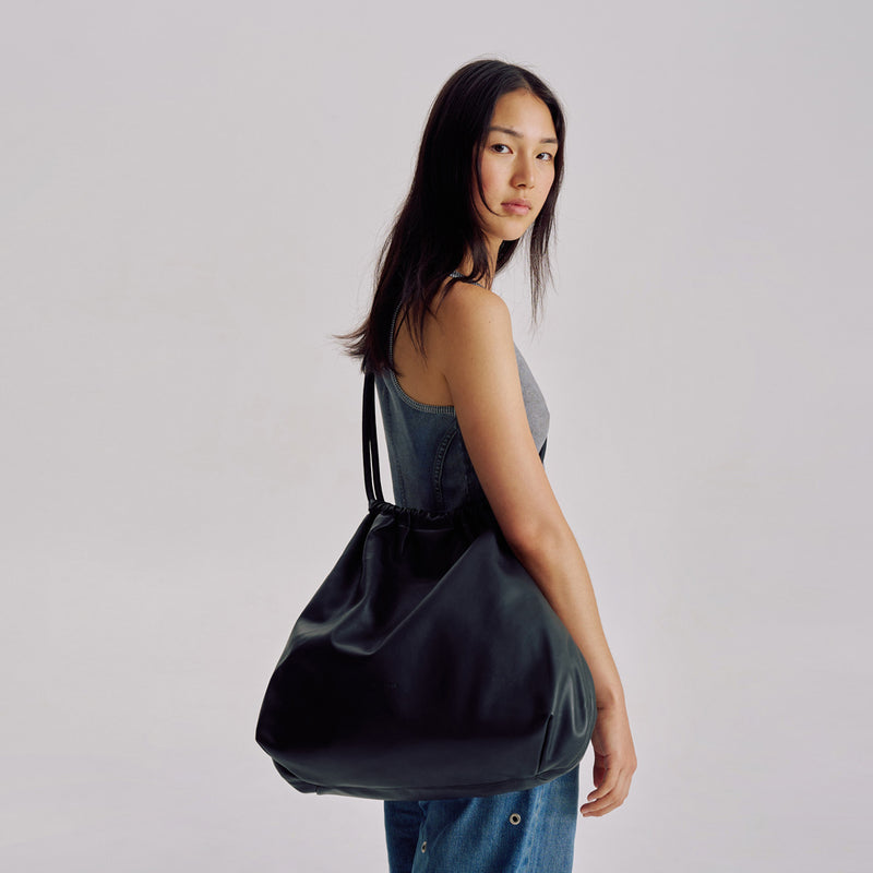 Alma Bag XL - Black
