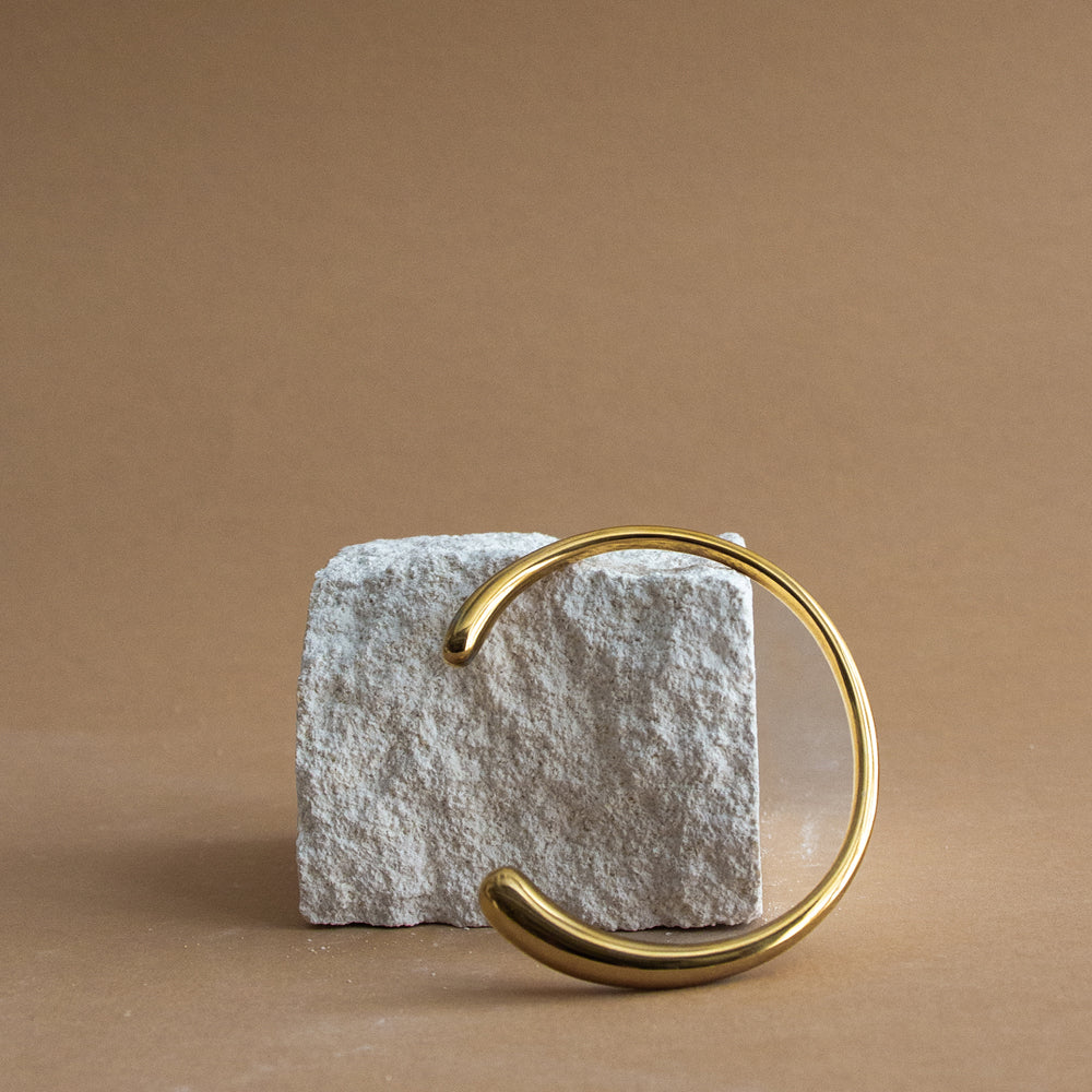 Teardrop Bangle - Gold