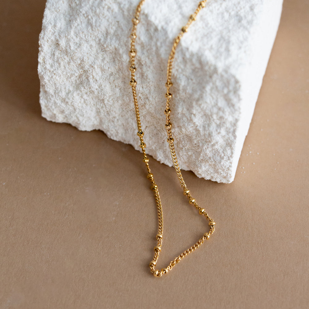 Chain and Ball Necklace - Gold