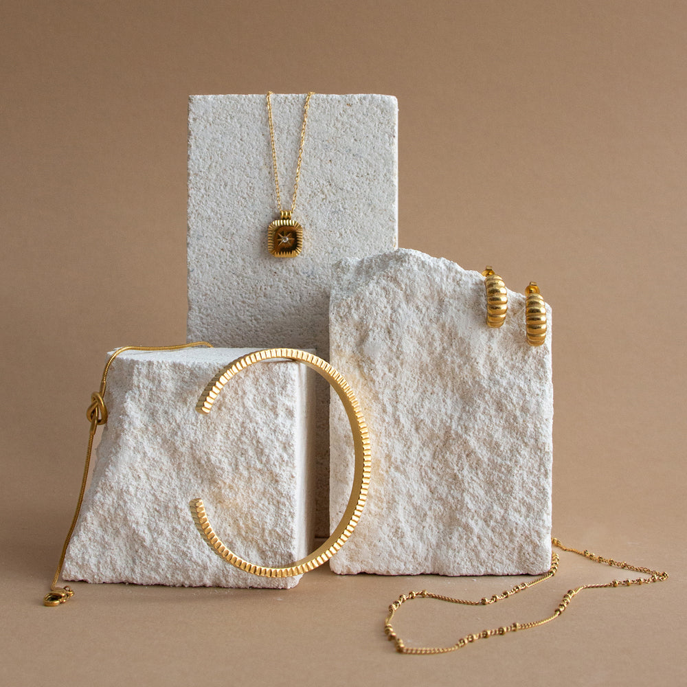 Ribbed Bangle - Gold