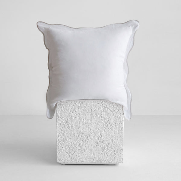 A&C Linen Scallop Edge Euro Pillowcase - White/Oatmeal