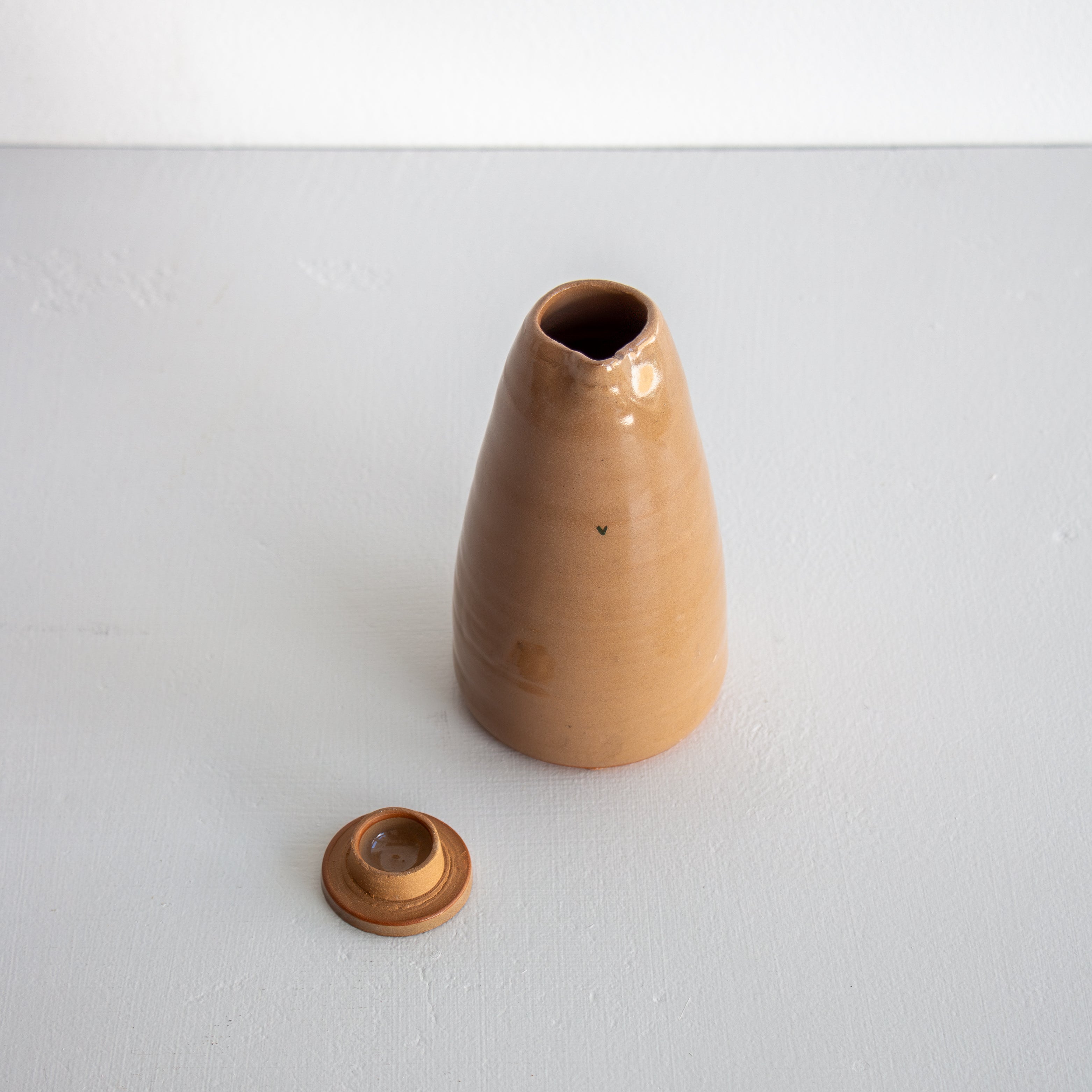 Agathe Ceramics Oil Pourer/Vase
