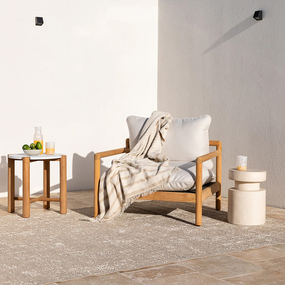 Banksia Indoor/Outdoor Throw - Almond