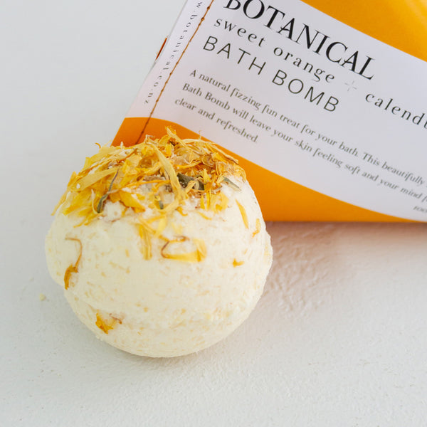 Botanical bath Bomb - Sweet Orange & Calendula