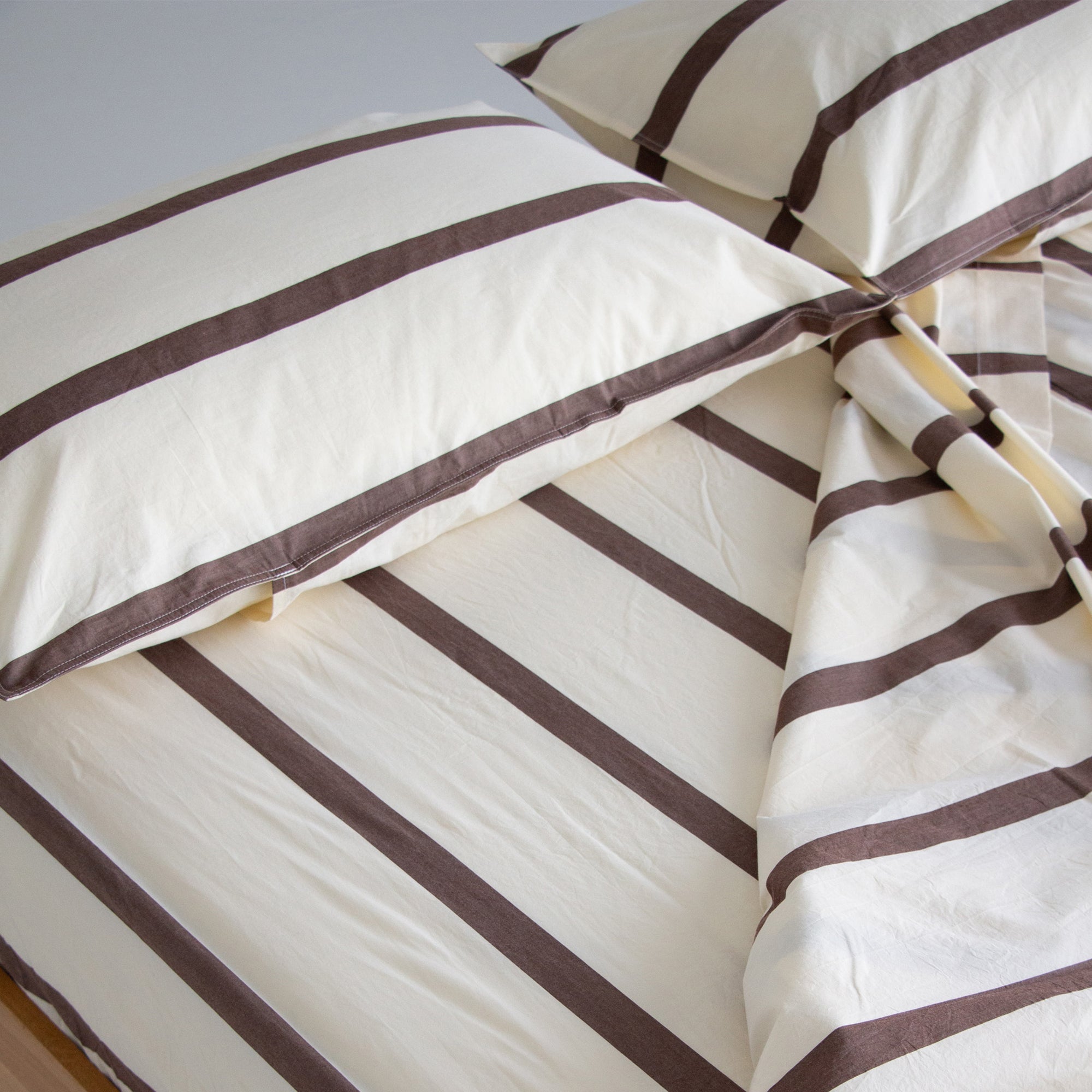 Pinnacle Flannel Sheet Set in Cocoa Stripe main image 1