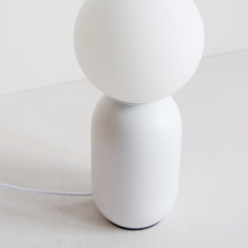 Curve Table Lamp - Off White