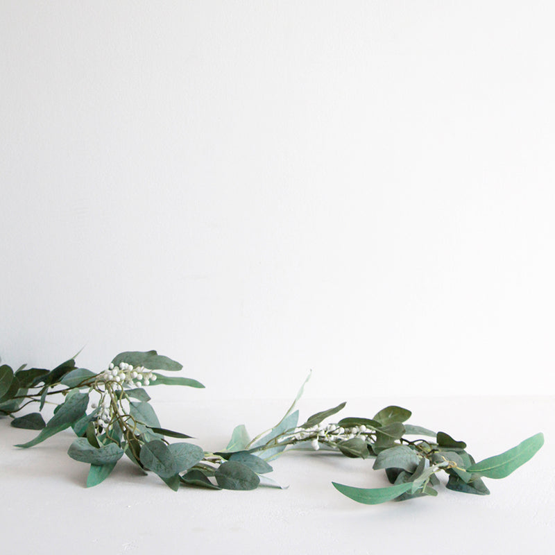 Eucalyptus Seeded Garland