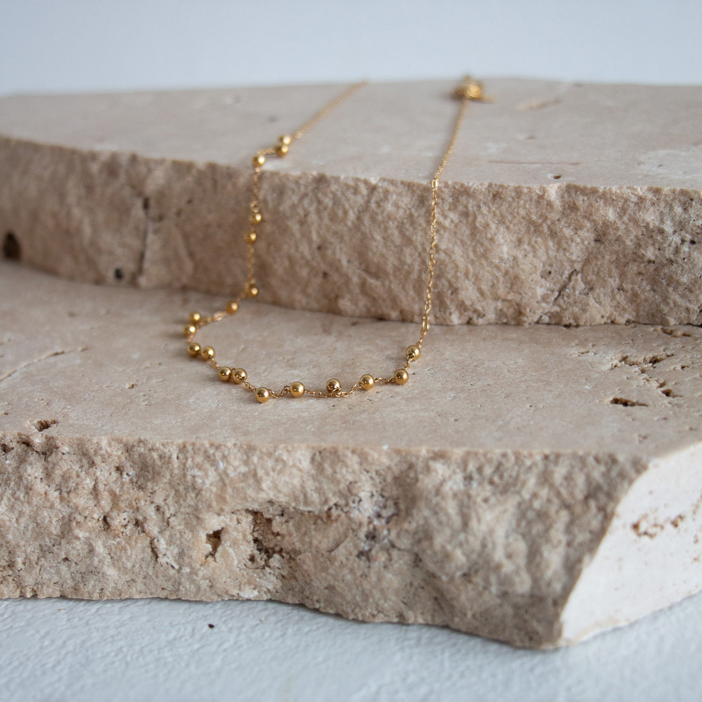 Fine Ball & Chain Necklace - Gold