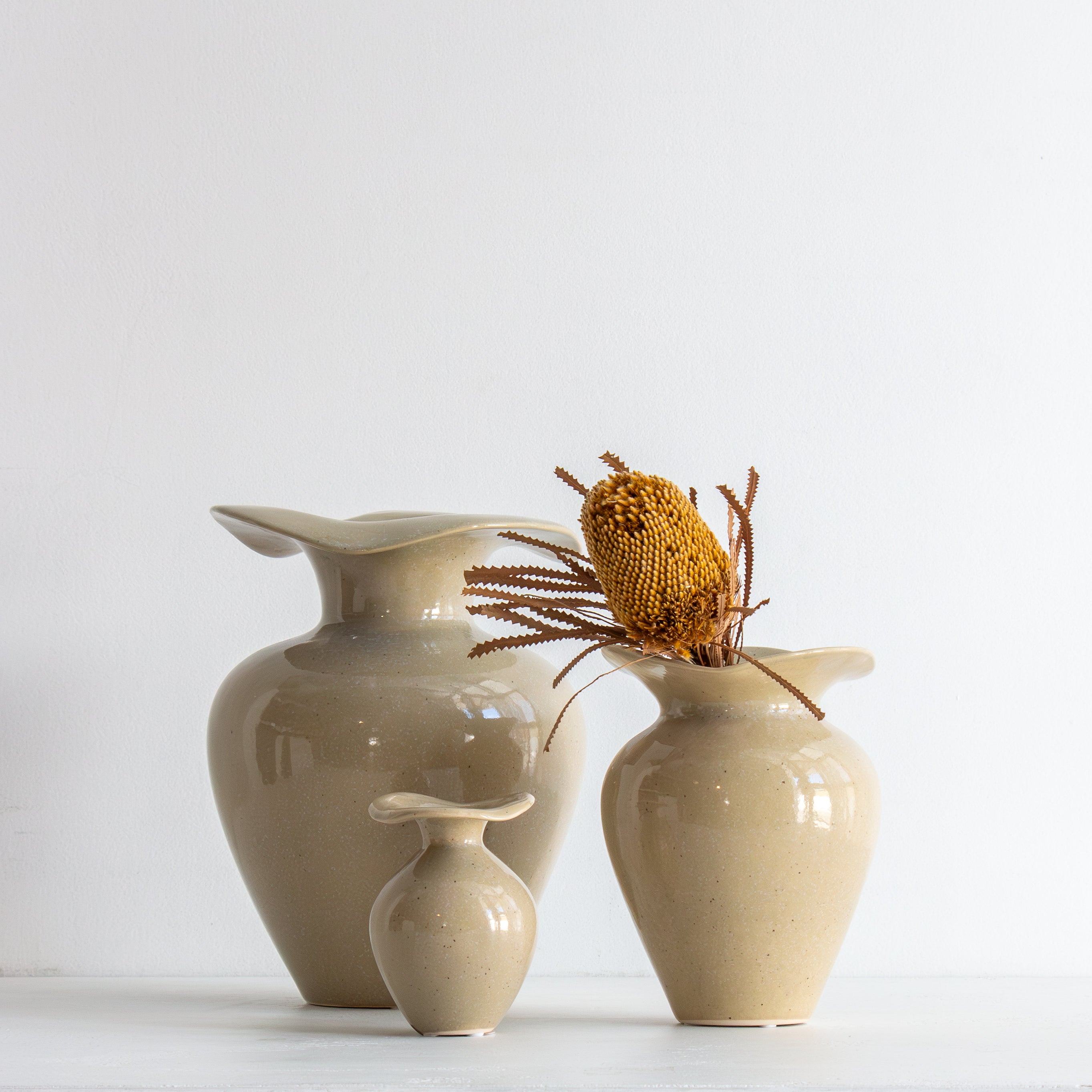 Florentina Vase - Medium, Glossy Beige