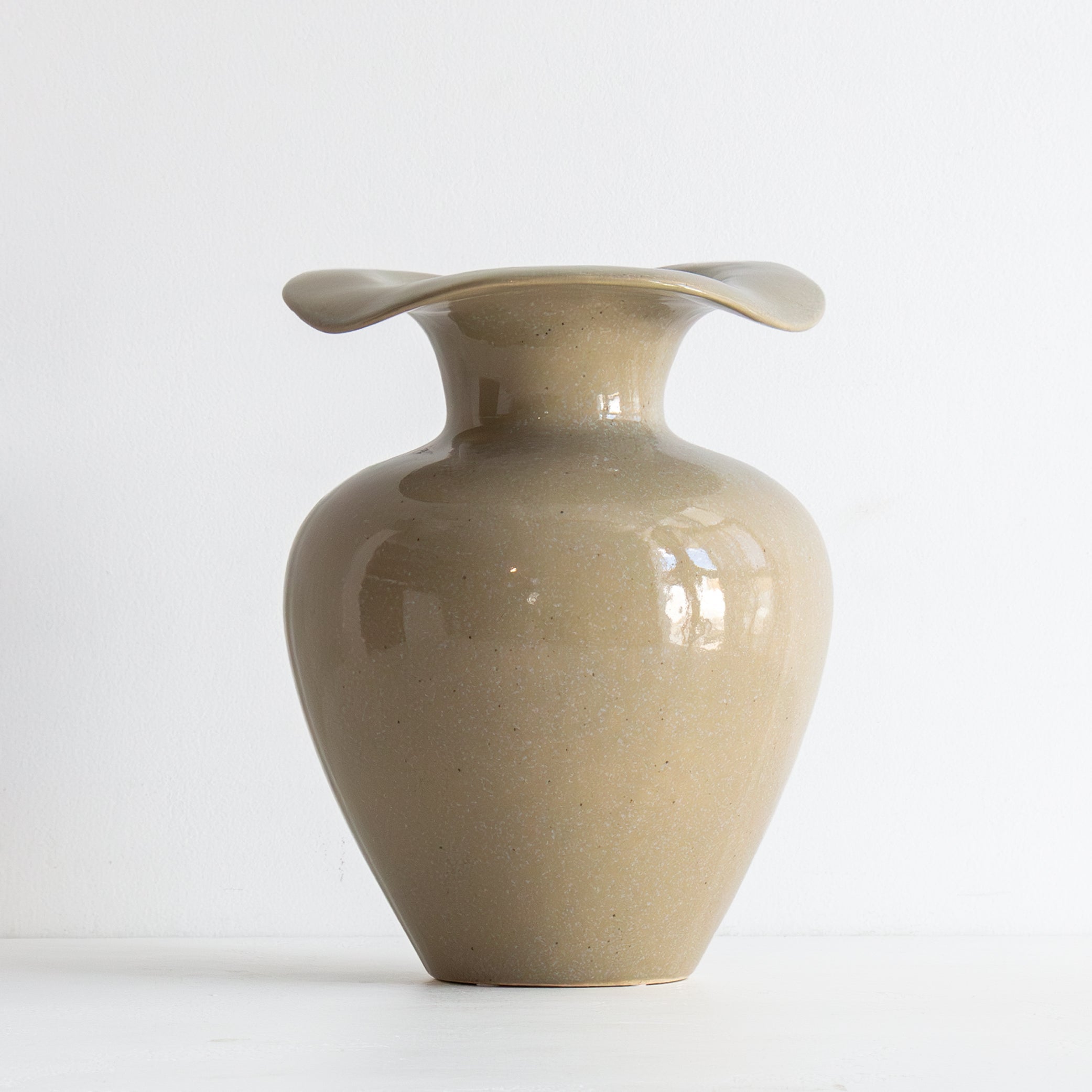 Florentina Vase - Medium, Glossy Beige