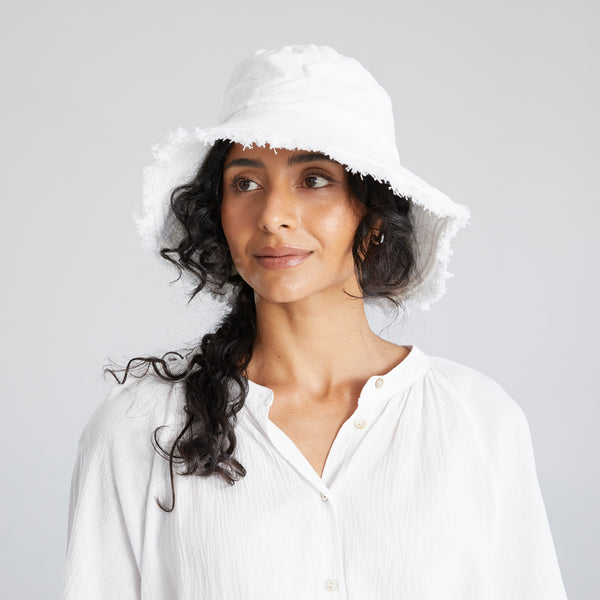 Cotton Frayed Hem Bucket Hat - White