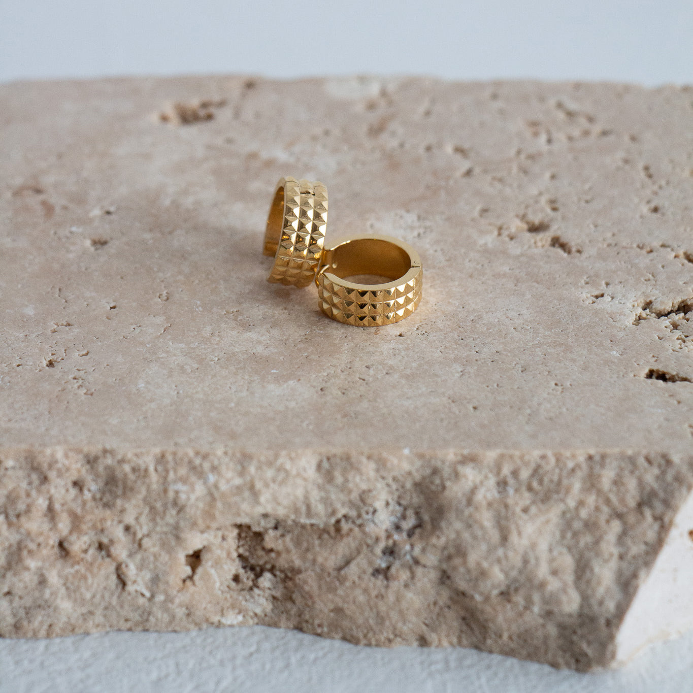 Grid Hoops - Gold