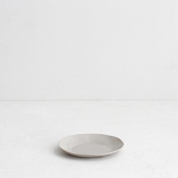 Haan Round Dish - Cashmere