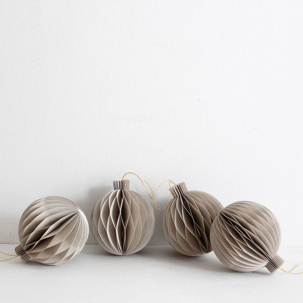Hanging Christmas Decoration - Bauble - Pale Grey (Set of 4)
