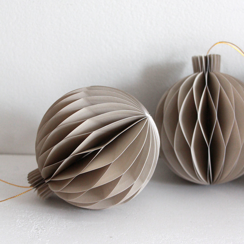 Hanging Christmas Decoration - Bauble - Pale Grey (Set of 4)
