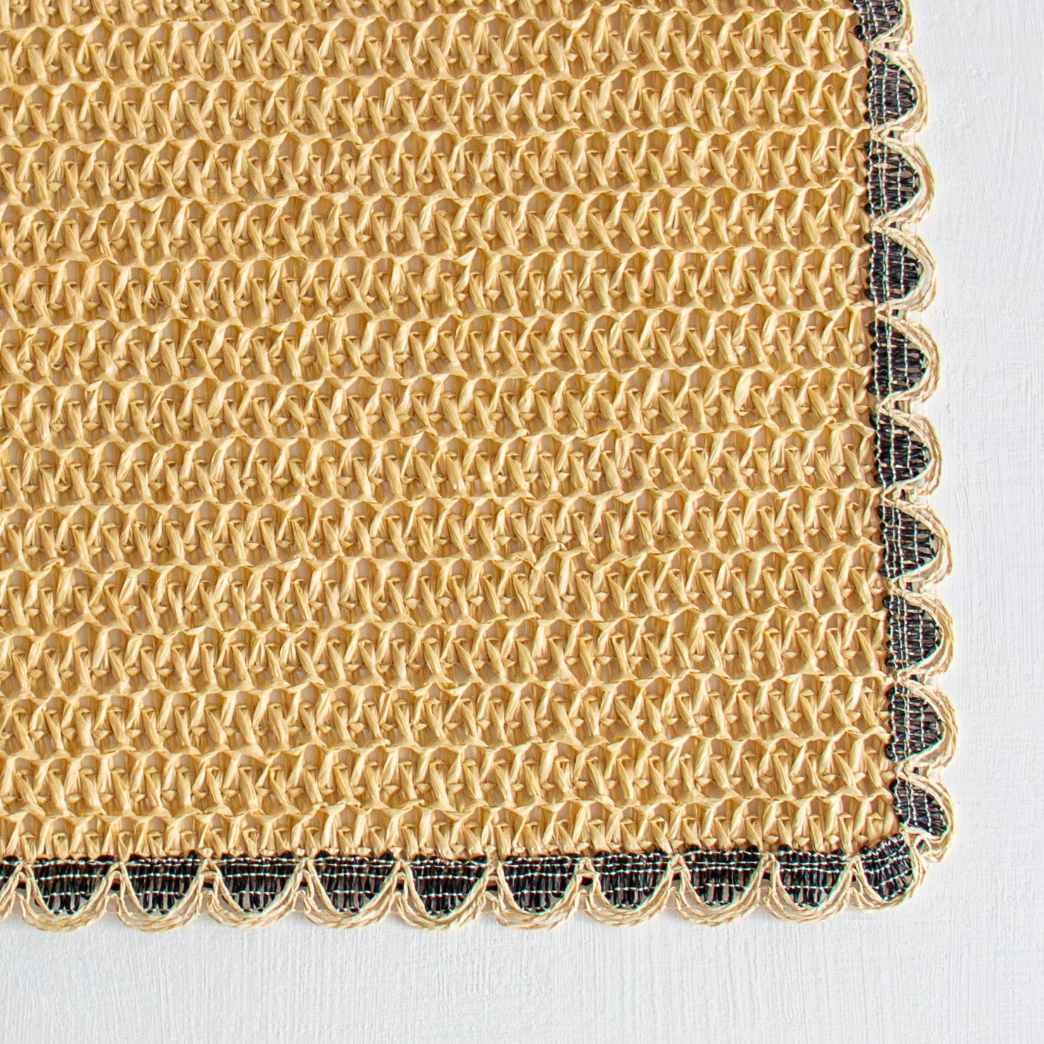 Ita Crochet Rectangle Placemat - Natural/Black